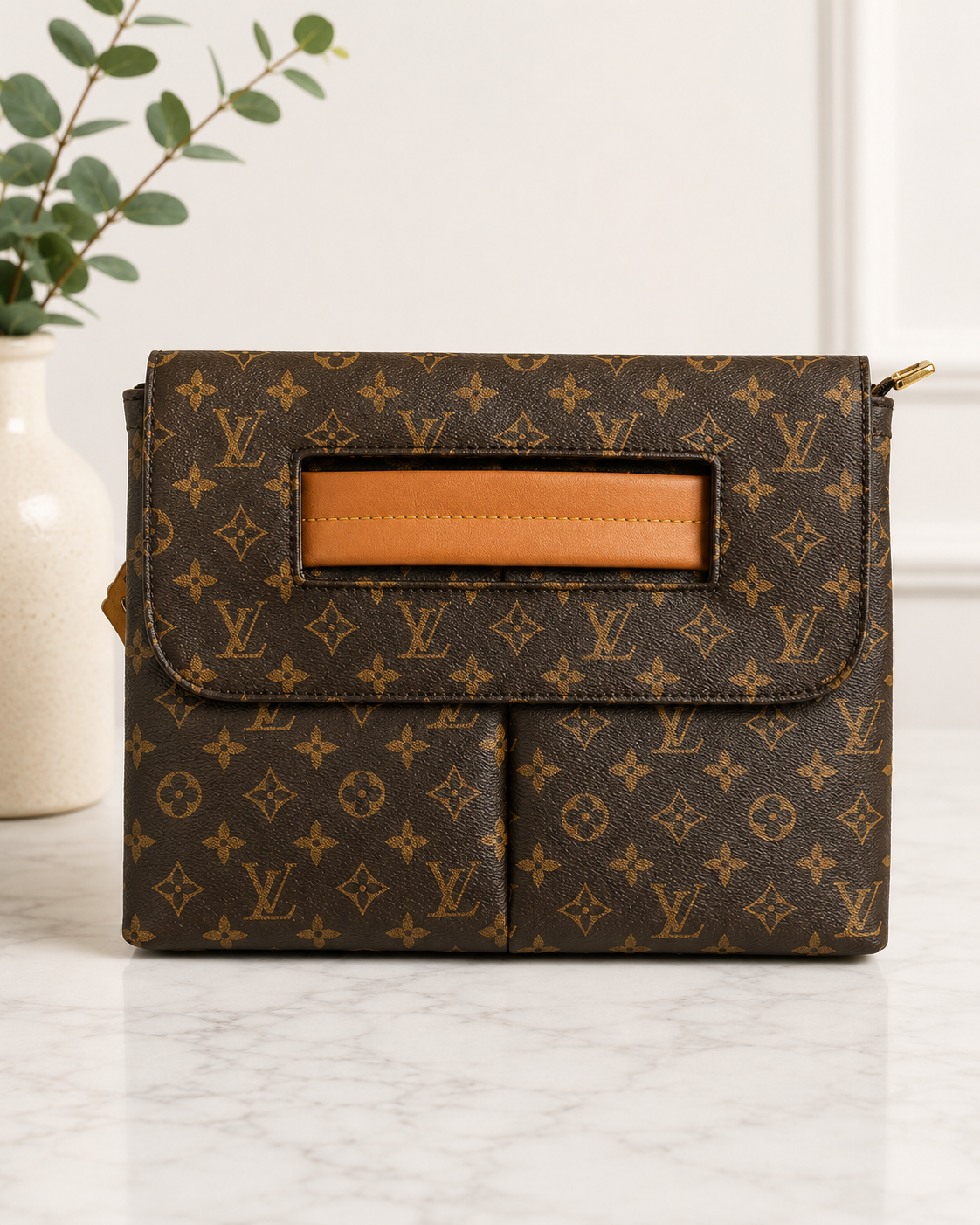 Brown LV handbag also can be used as a Crossbody strap included
